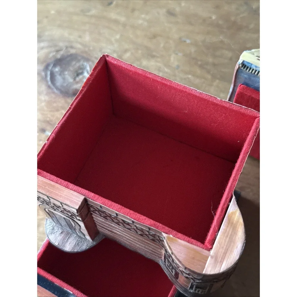 Vintage Chinese Balsa Wood Straw House Trinket‎ Box Philadelphia Meow Reo